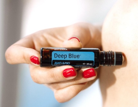 Картинка "Дип Блю" успокаивающая смесь эфирных масел для массажа, doTERRA Deep Blue (без кокосового масла), роллер 10 мл от магазина IQ-Robot