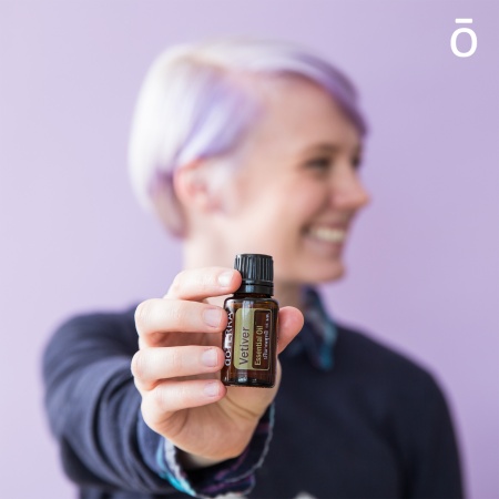 Картинка Эфирное масло doTERRA Ветивер, Vetiver, 15 мл от магазина IQ-Robot