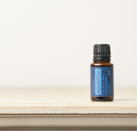 Картинка «Адаптив» успокаивающая смесь эфирных масел, doTERRA Adaptiv, 15 мл от магазина IQ-Robot