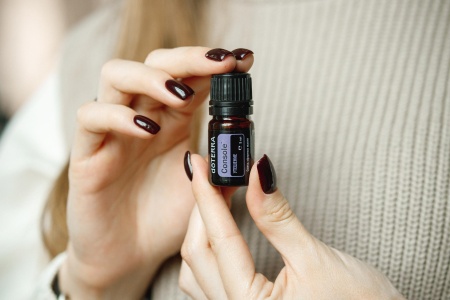Картинка «Утешение» успокаивающая смесь эфирных масел, doTERRA Console Comforting Blend, 5 мл от магазина IQ-Robot