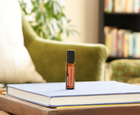 Картинка doTERRA Touch Ладан, Frankincense, роллер 10 мл от магазина IQ-Robot