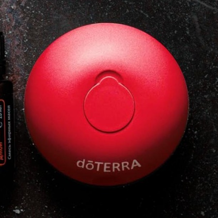 Картинка Портативный диффузор doTERRA Bubble с датчиком движения (красный) от магазина IQ-Robot