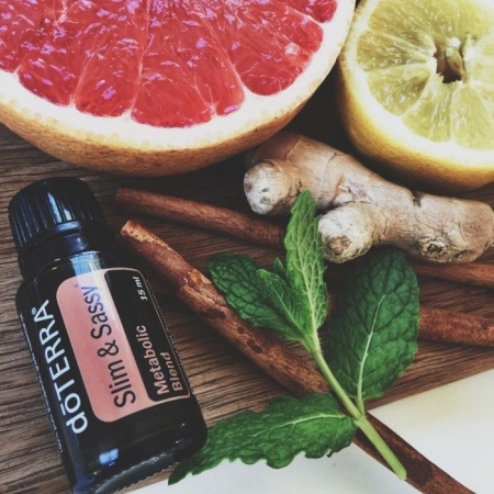 Картинка «Cлим & Cесси» смесь эфирных масел для контроля веса, doTERRA Slim & Sassy, 15 мл от магазина IQ-Robot