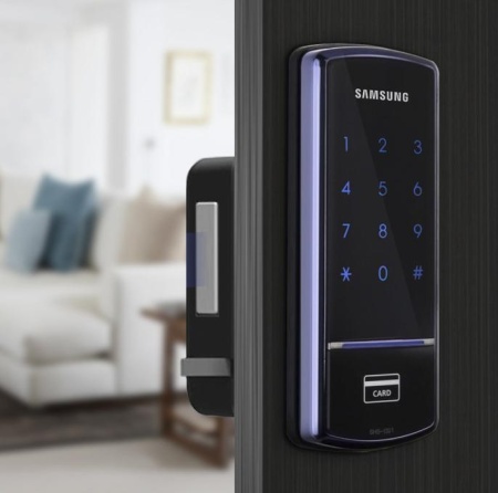 картинка Накладной электронный замок Samsung SHS-1321 от магазина IQ-Robot