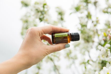 Картинка Эфирное масло doTERRA Лемонграсс, Lemongrass, 15 мл от магазина IQ-Robot