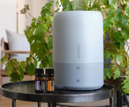 Картинка Набор doTERRA «От рассвета до заката» увлажнитель воздуха Dawn с маслами Лаванда и Апельсин по 5 мл от магазина IQ-Robot