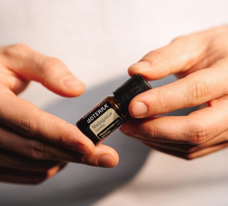 Картинка Масло dōTERRA Мадагаскарская ваниль, Madagascar Vanilla, 5 мл от магазина IQ-Robot